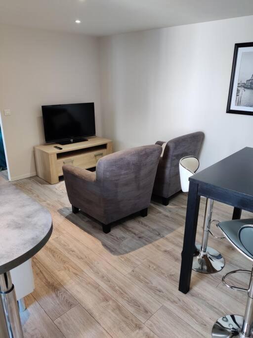 Appartement Cosy Avec Parking Proche Gare Dombasle-sur-Meurthe Exteriér fotografie